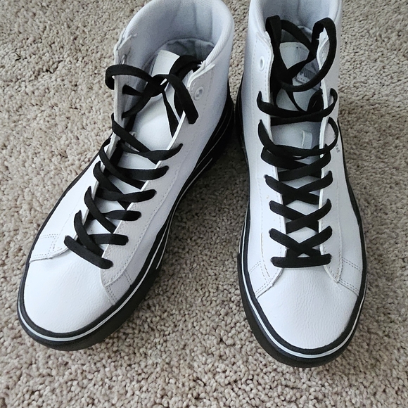 Puma White and Black Classic High-Top Sneakers - Picture 7 of 11